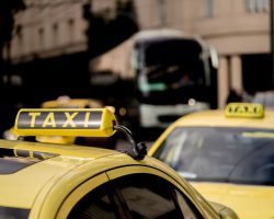 Les taxis : un moyen pratique pour les zones mal desservies