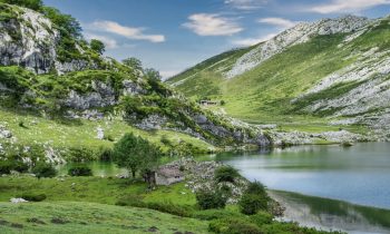 lac et montagne